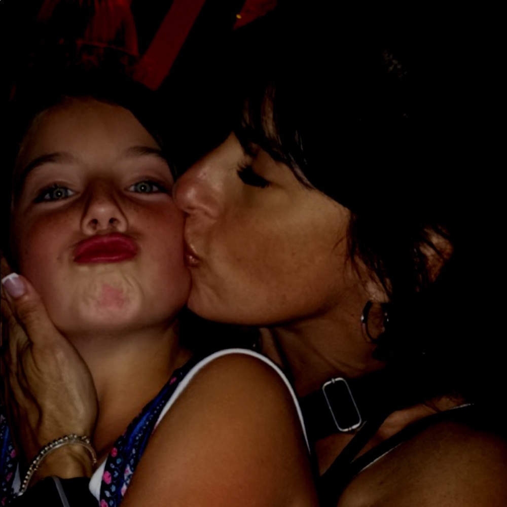 Meet your Posher, Caryn